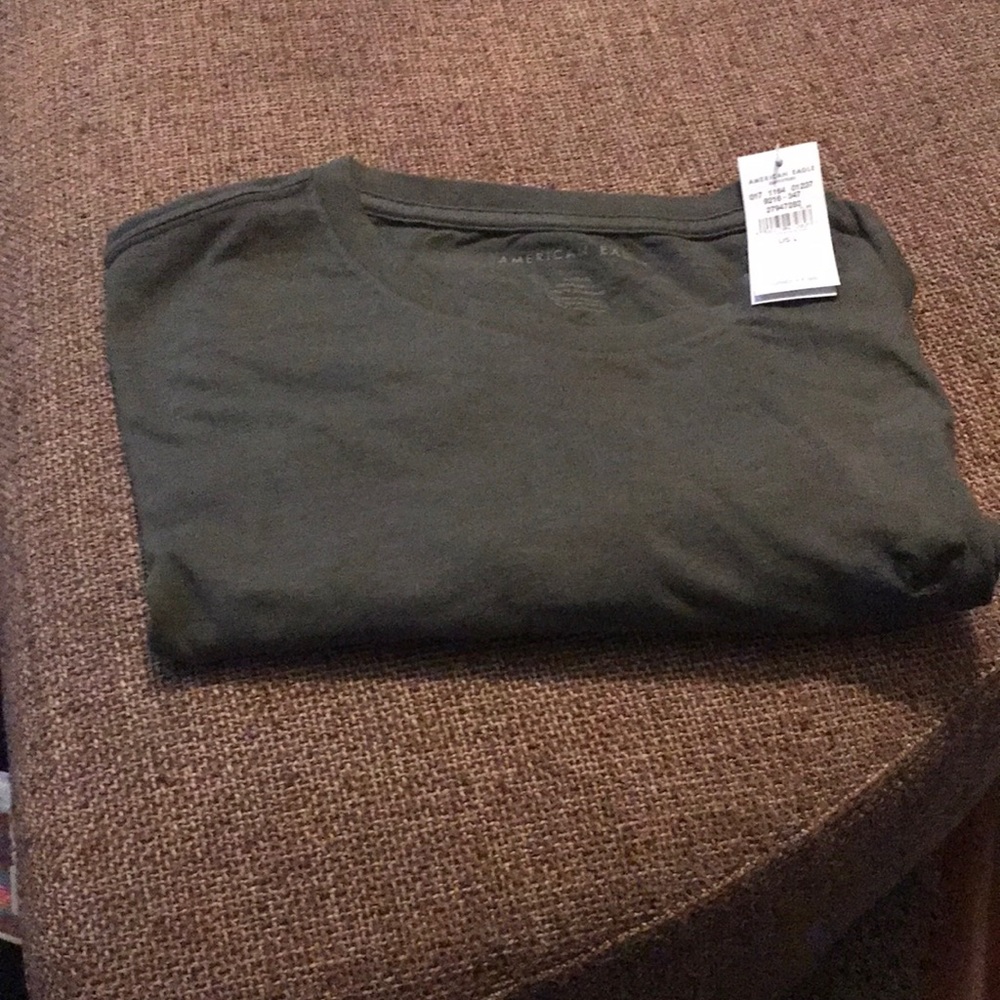 American Eagle Outfitters shirt Large